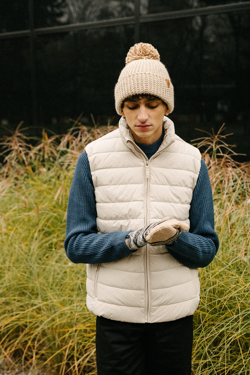 Bianca - czapka z alpaki z pomponem