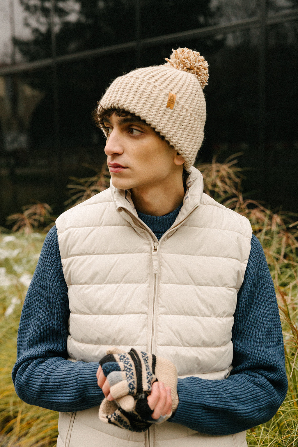 Bianca - czapka z alpaki z pomponem