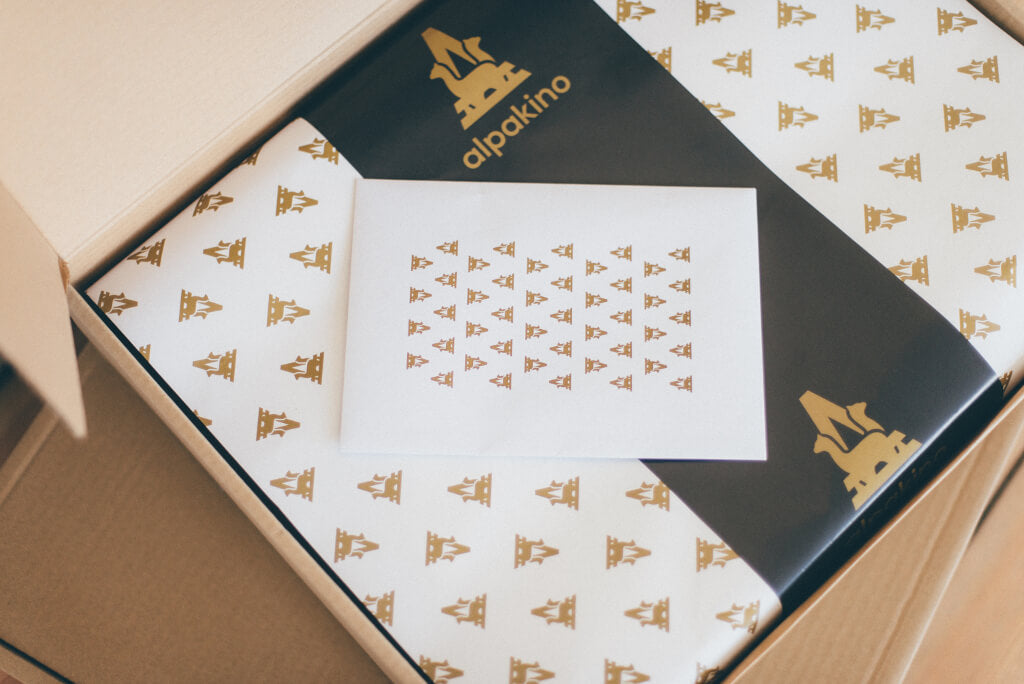 Co podarować komuś, kto ma już wszystko? 7 pomysłów na prezent z alpaki