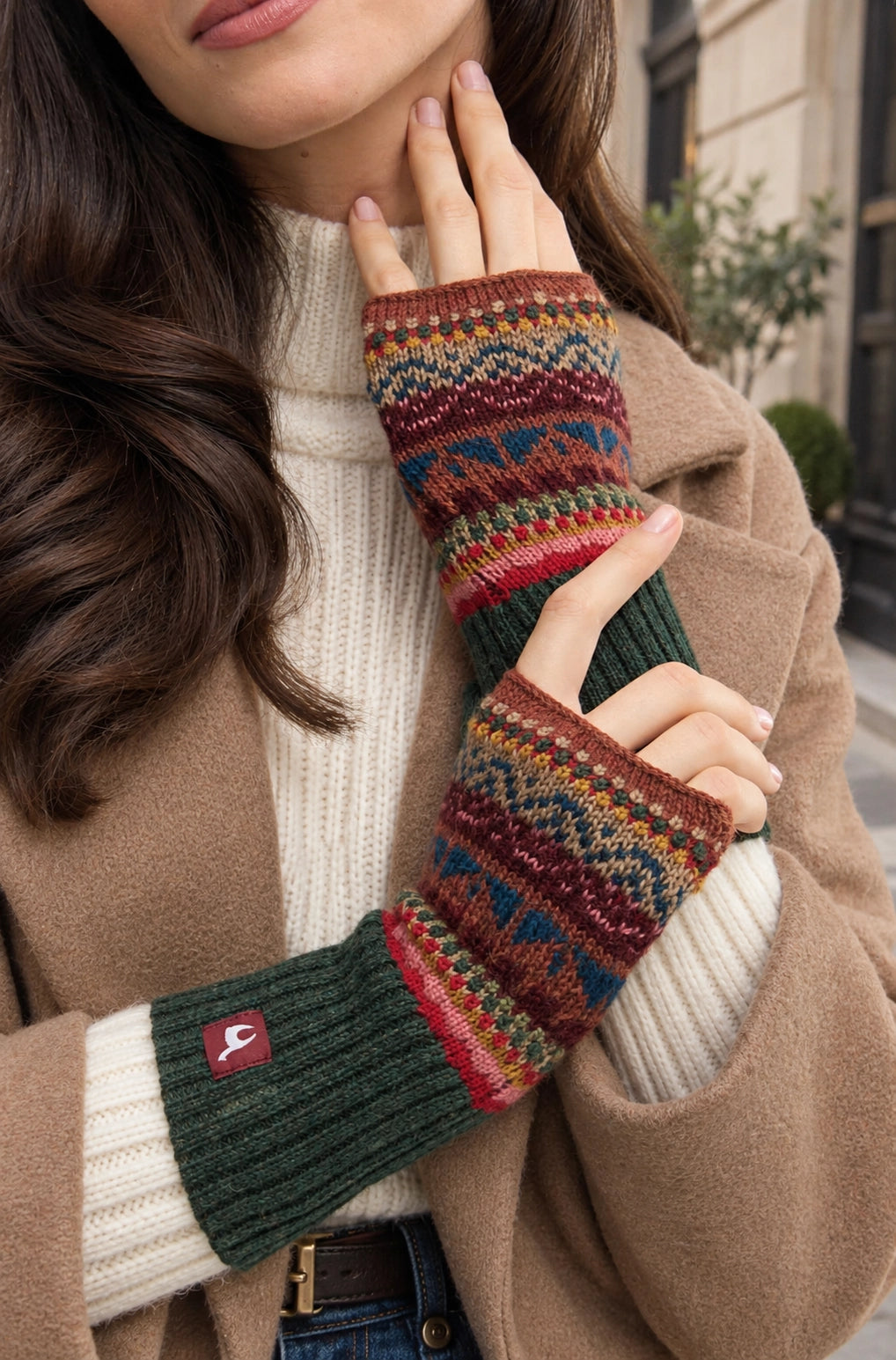 Luna - alpaca mittens