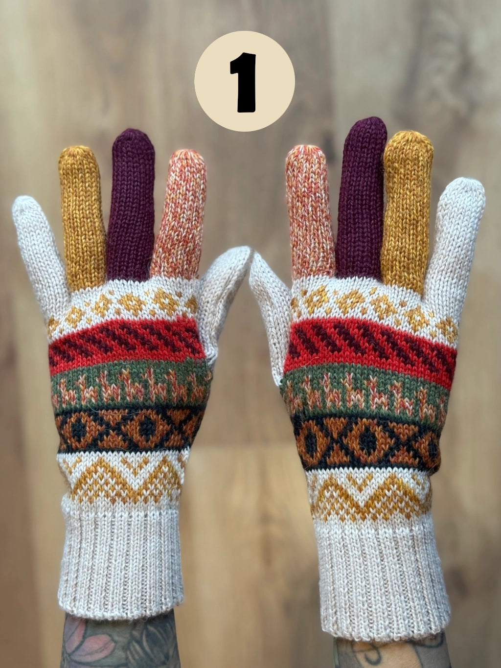 Rękawiczki pięciopalczaste - odcienie beżu i brązów /różne wzory