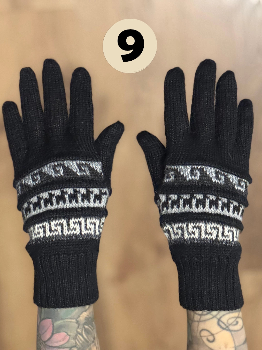 Rękawiczki pięciopalczaste - odcienie szarości i czerni /różne wzory