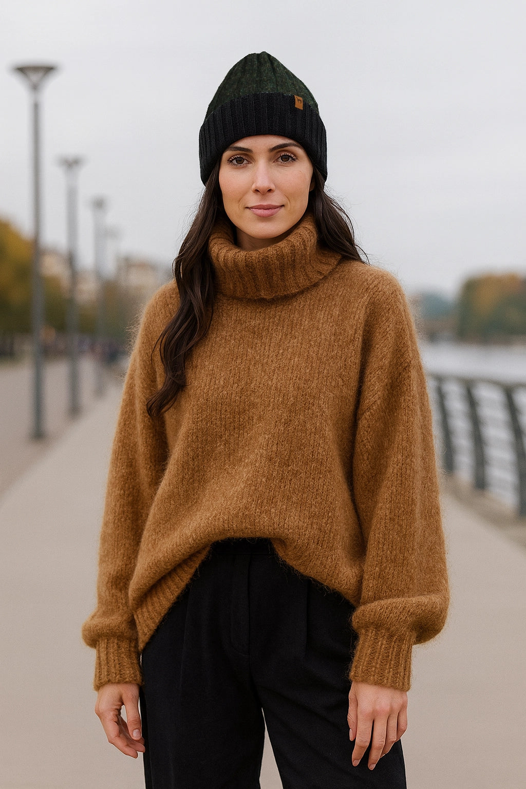 Suave - Reversible Alpaca Hat